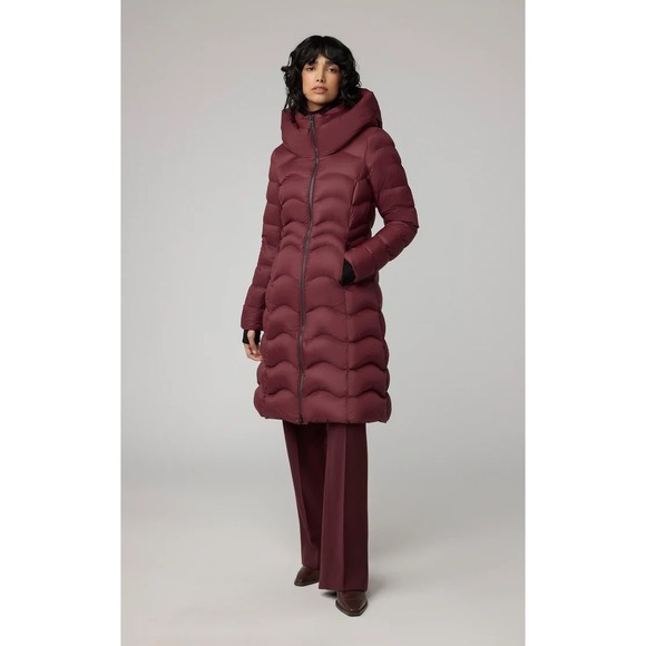 SOIA & KYO Lita-V Sustainable Lightweight Down Coat in Merlot - Size Large